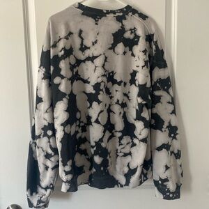 Urban Outfitters grey boyfriend fit crew